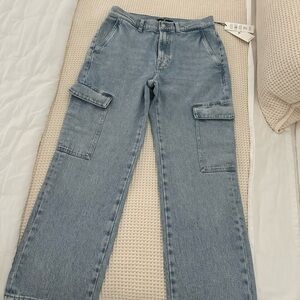 NWT 7 for all Mankind Cargo Logan Airwave Jean